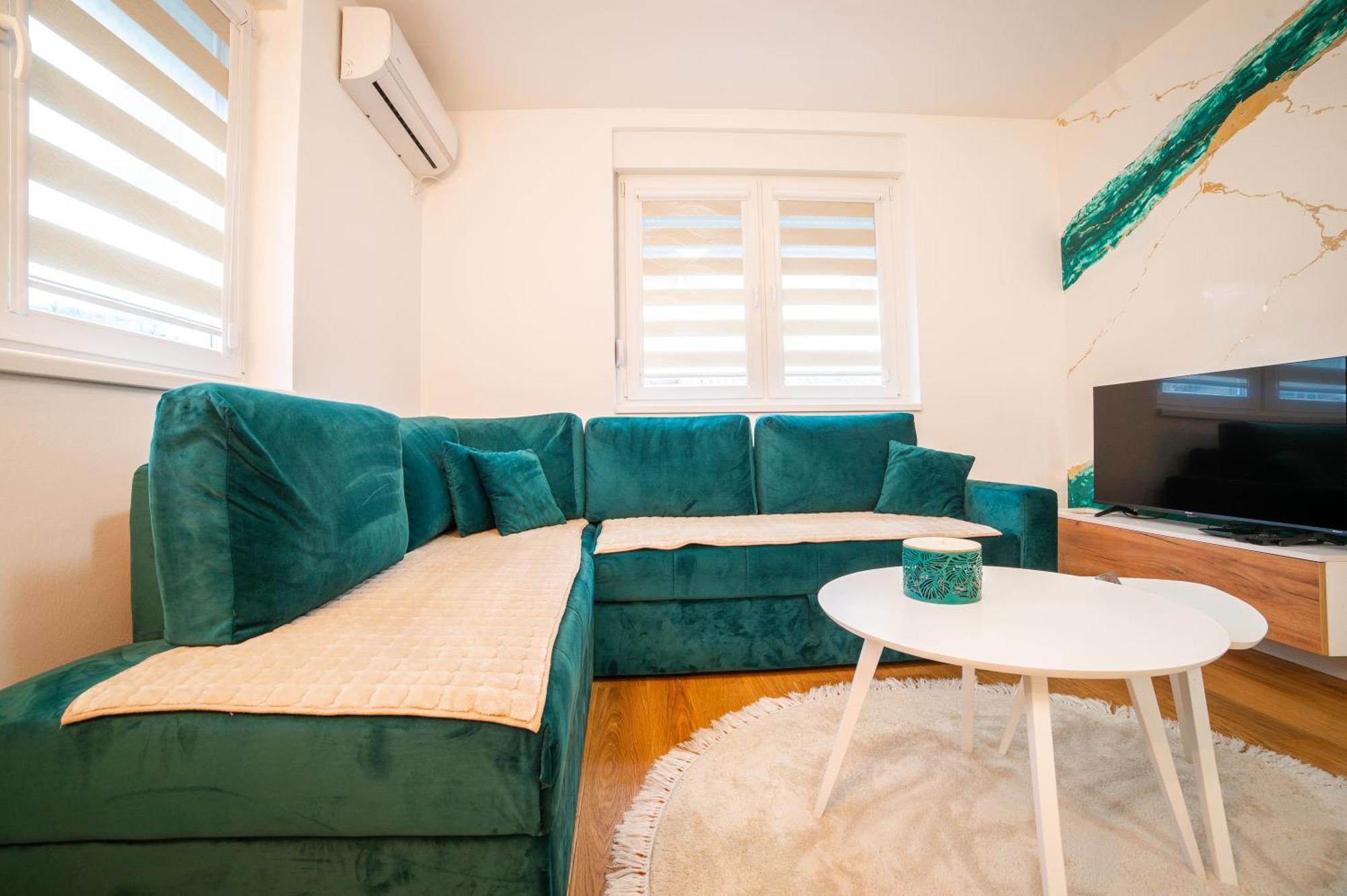 Apartment Vila Idila Tuzla Luaran gambar