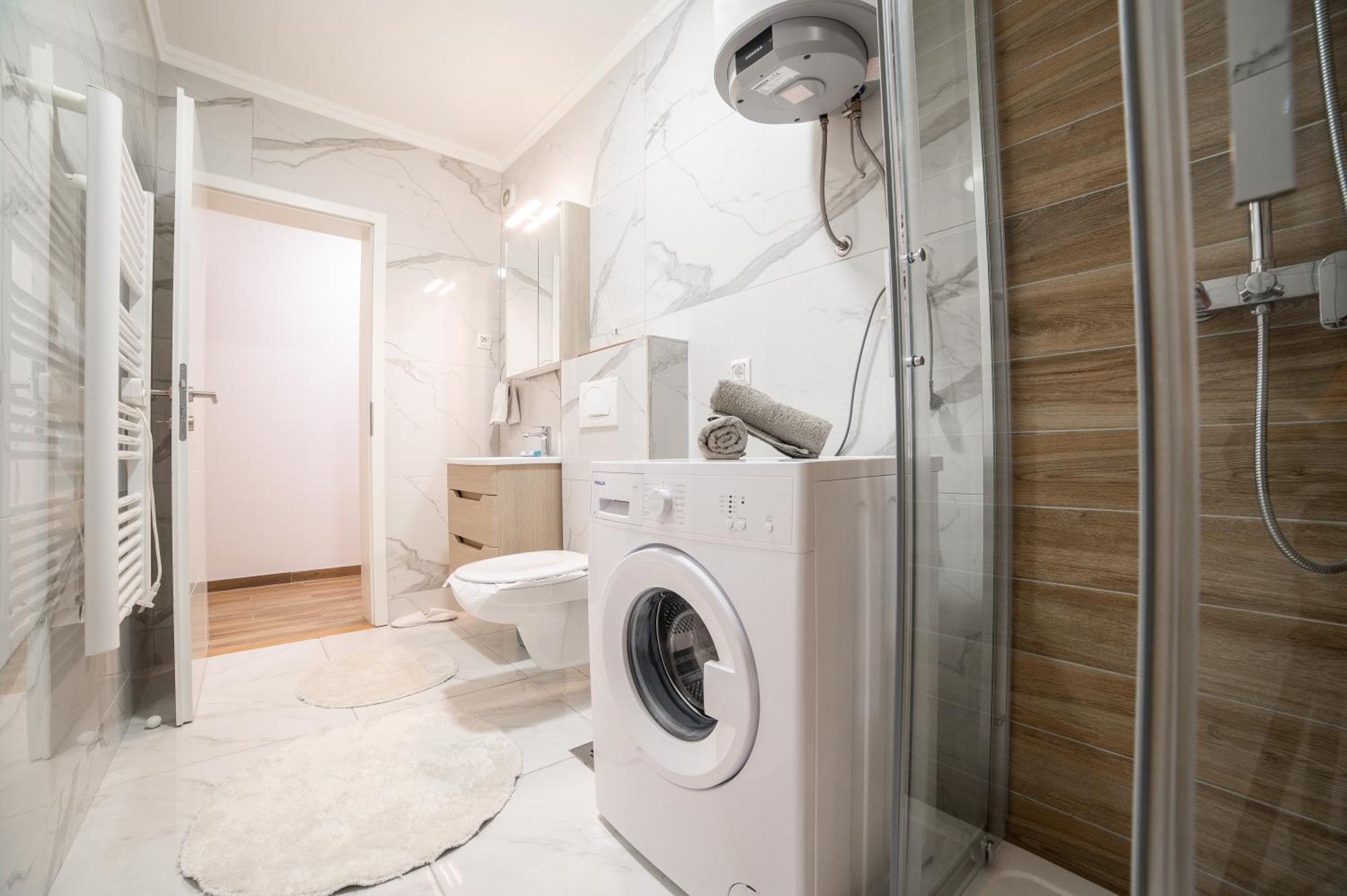 Apartment Vila Idila Tuzla Luaran gambar
